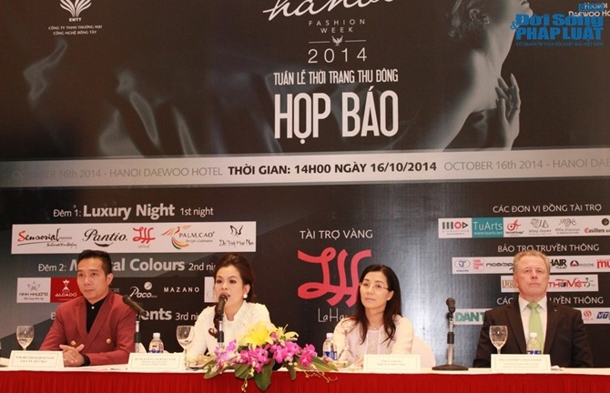 NTK Trang Cherry quyến rũ dự họp báo Hanoi Fashion Week 2014